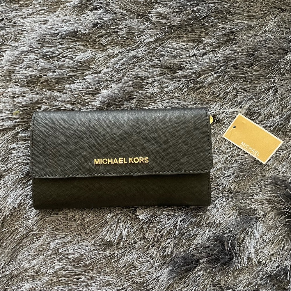 NWT: Black Leather Michael Kors Trifold Wallet